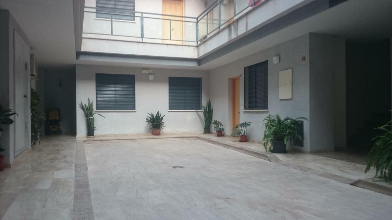 شقة Casa De George مالقة المظهر الخارجي الصورة
